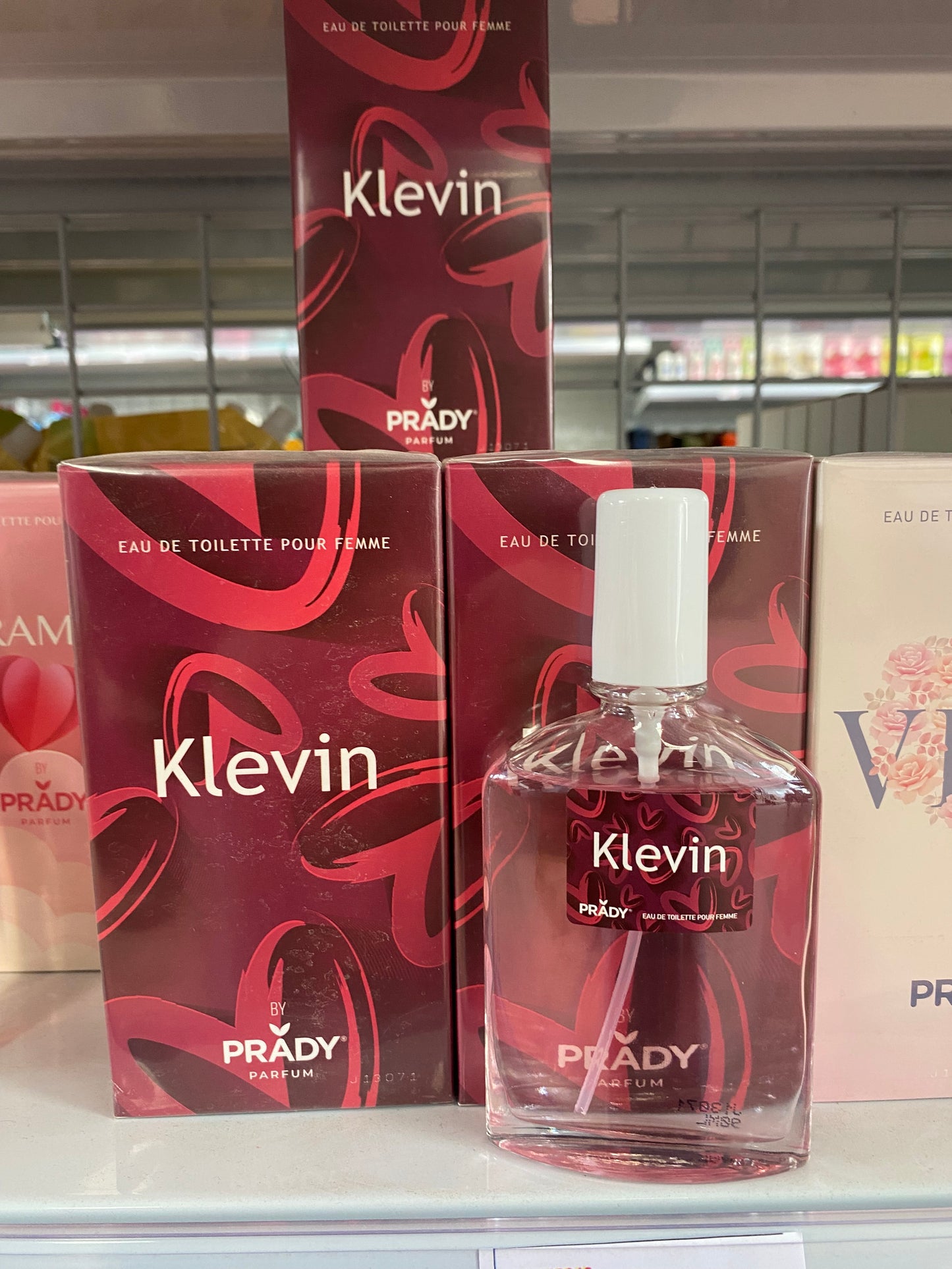 COLONIA KLEVIN
FEMME