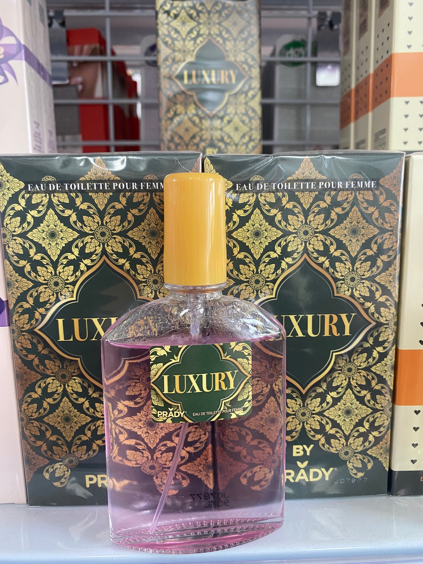 COLONIA LUXURI FEMME