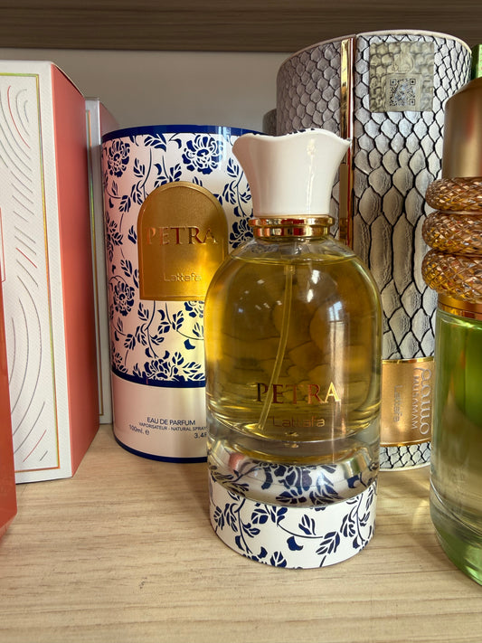 Perfume Petra Lattafa